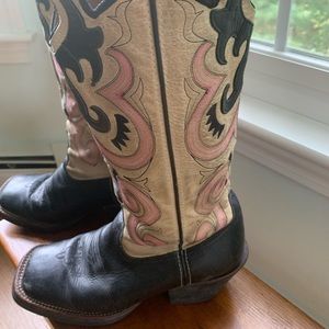 Western Tony & Lama embroidered women’s boots .